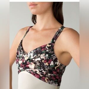 Lululemon RARE Wrap It Up Tank US10